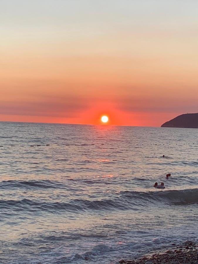 Apartman Ana Zeleni Pojas Bar Buitenkant foto